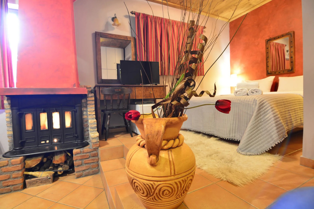 Georgios V Chalet Kalavrita