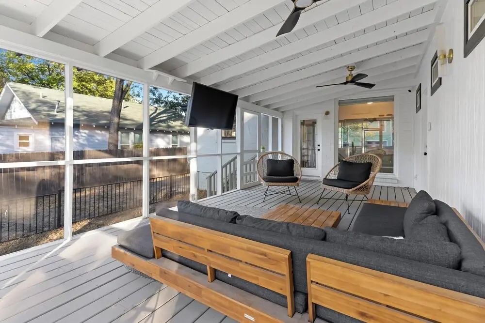 2 Mi to Downtown Austin: Family Home w/ Porch!