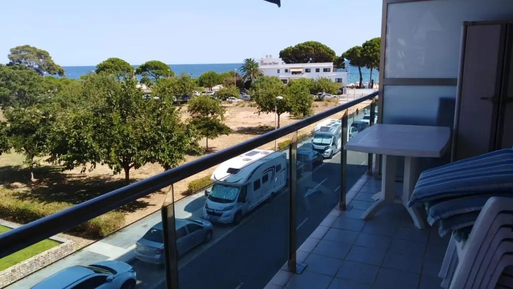 Apartamento playa Cambrils edificio Torresol
