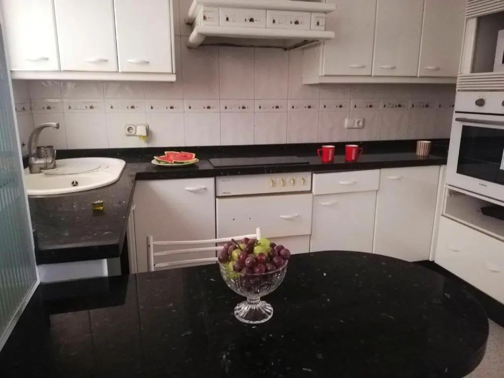Apartment with 3 bedrooms in Malaga with balcony and WiFi