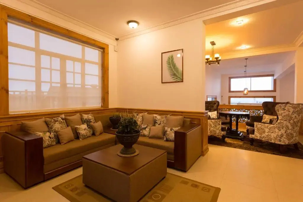 C I Residence