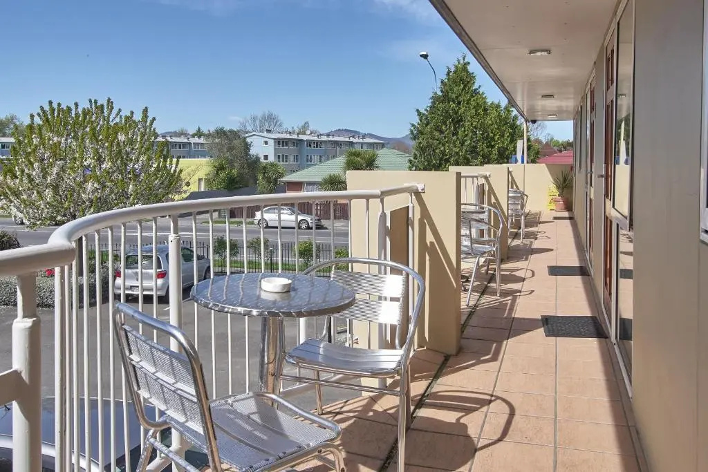 Apollo Motel