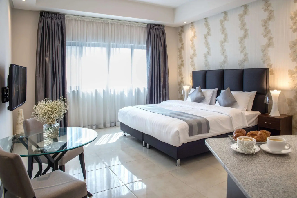 Loumage S Suites and Spa