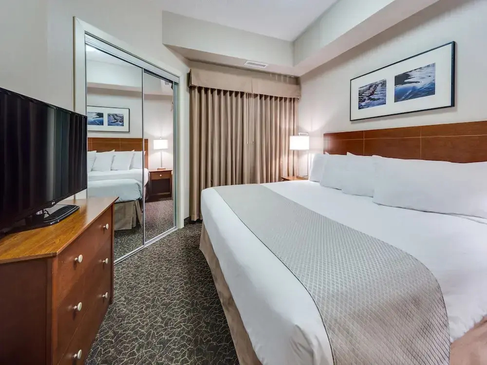 Heritage Inn Hotel & Convention Centre - Brooks