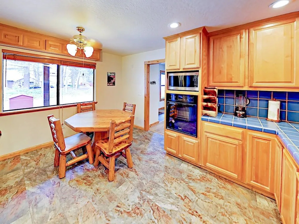 Quiet 2BR Home w/ Kid-Friendly Yard
