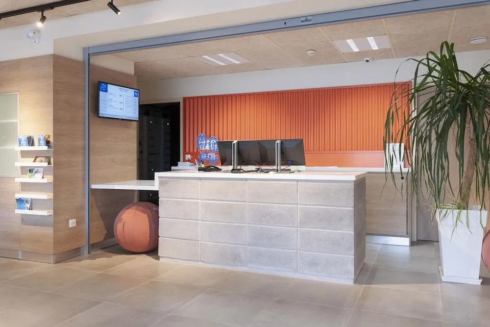 Hotel ibis Mont De Marsan