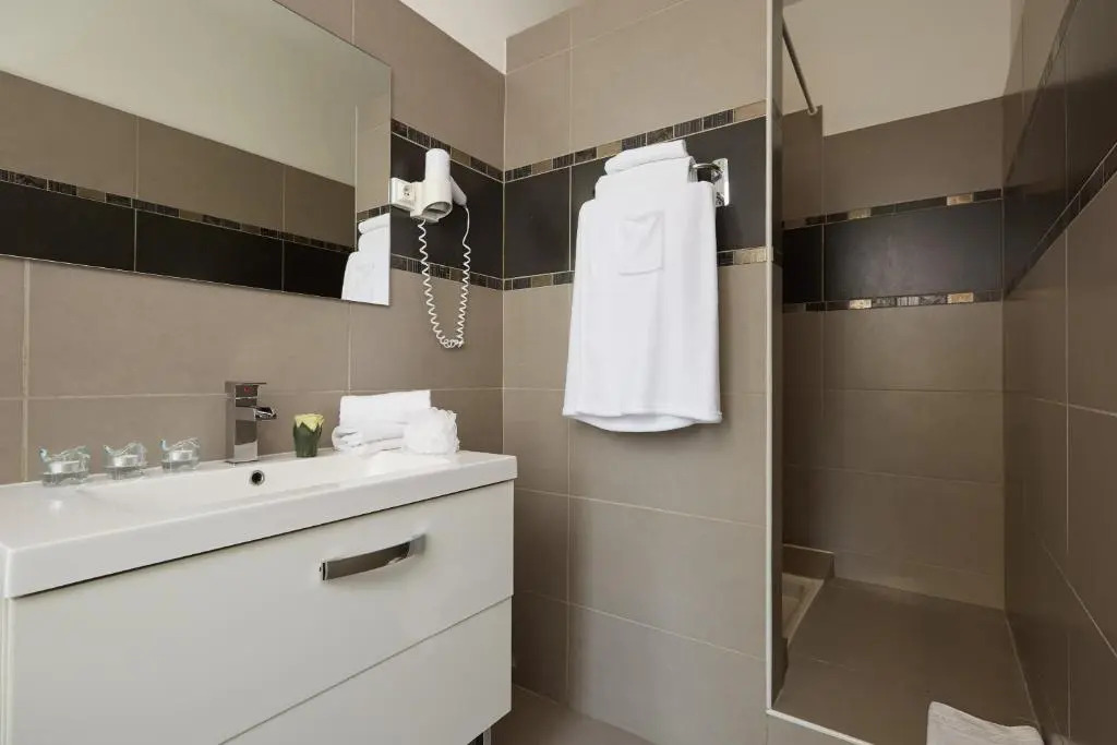 Hotel Le Twelve