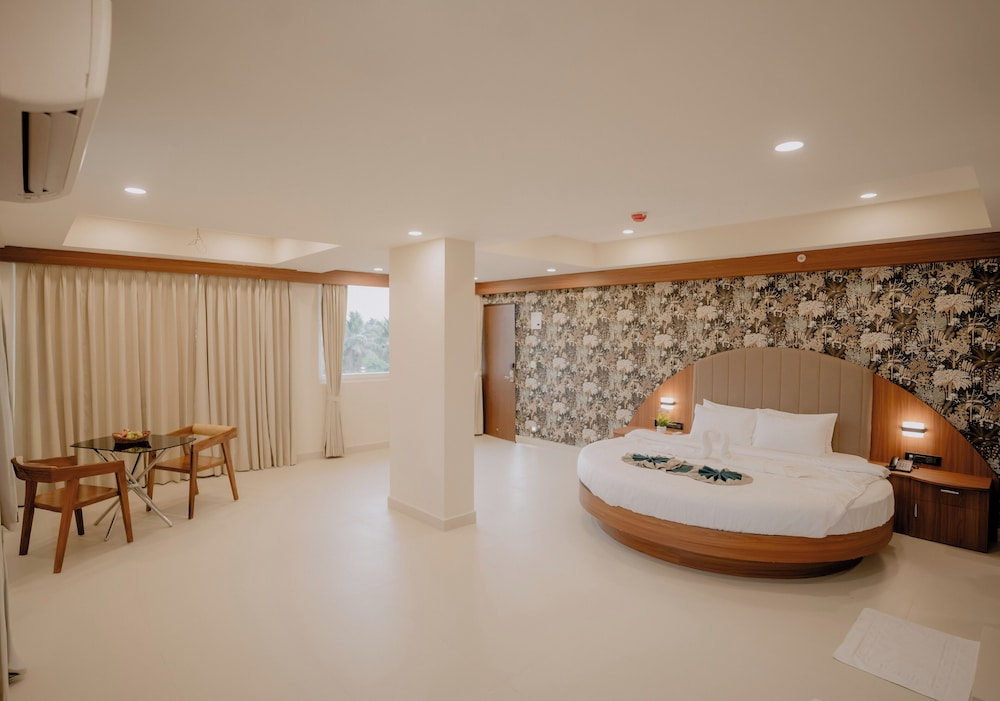 Hotel Eagle Empire
