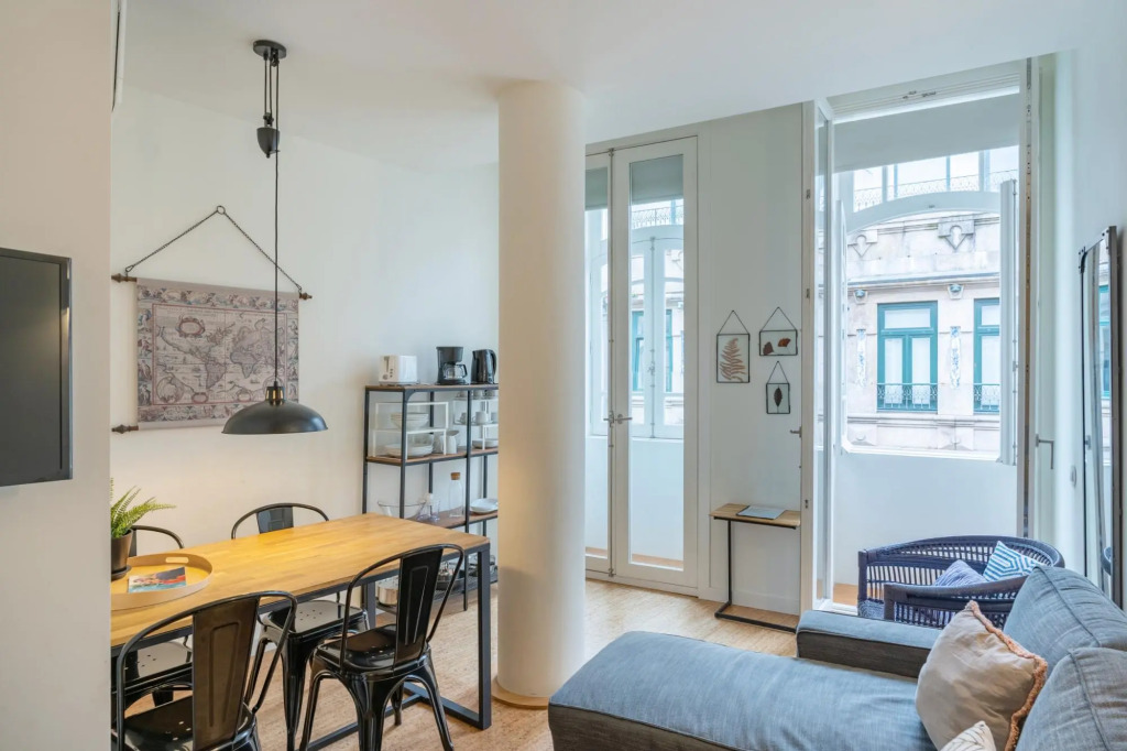 Porto Life Studio by LovelyStay