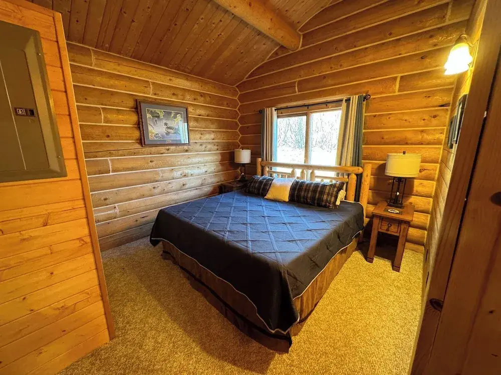 Destination Alaska Charters - Cabin 2