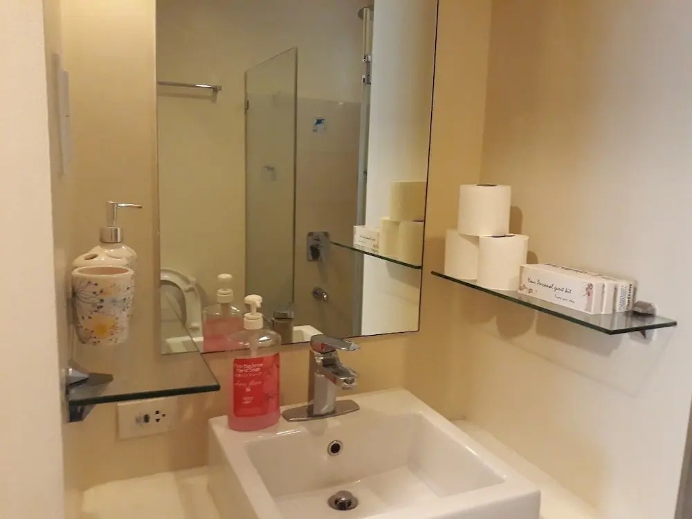 Creys condo at Pico de Loro Cove