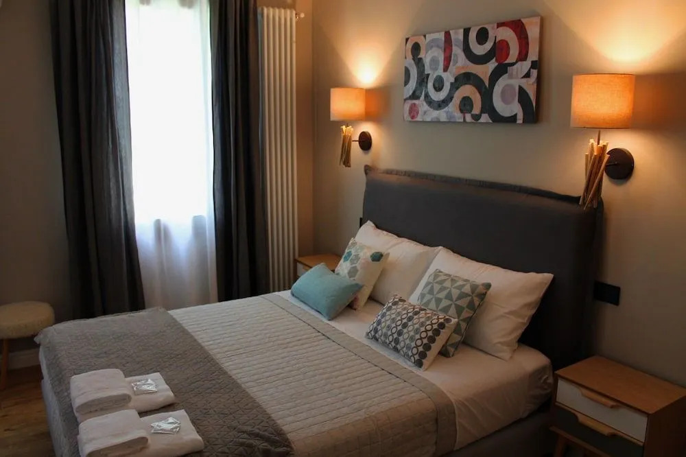 B&B Fine Venice