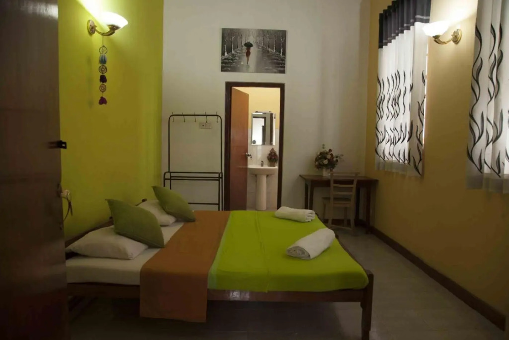 Antique Tourists Lodge