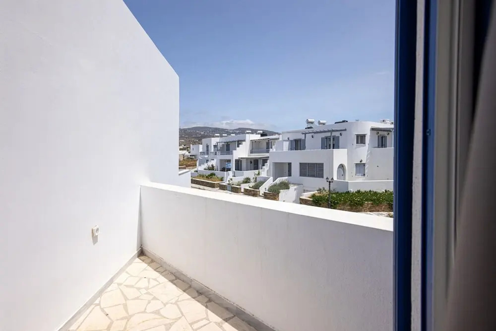 Zen Beach House in Tinos 1