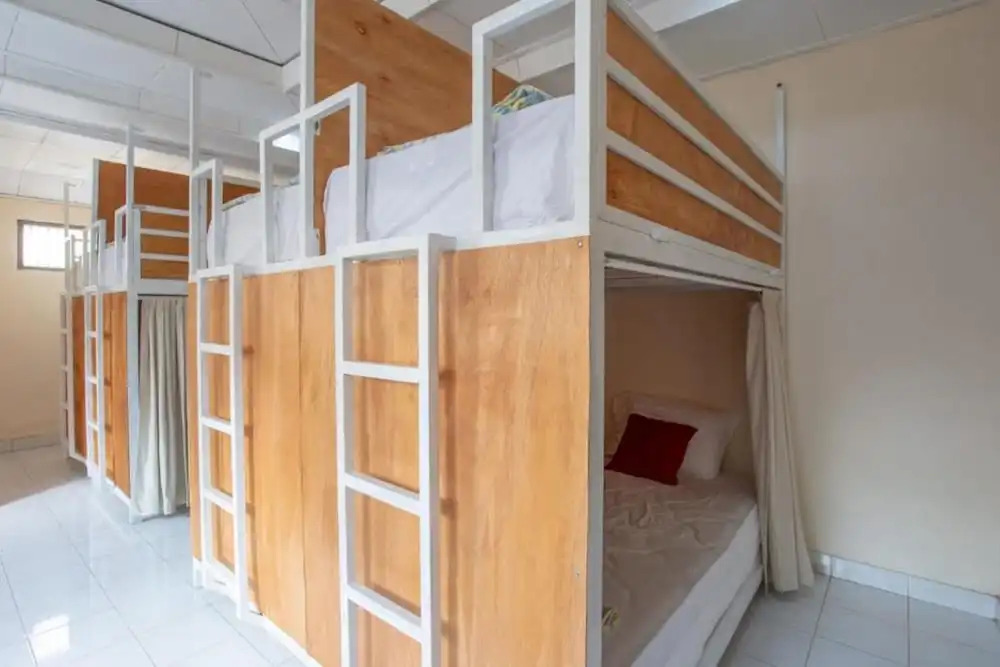 Nushe Hostel