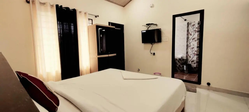 Chirooss Homestays And Resorts