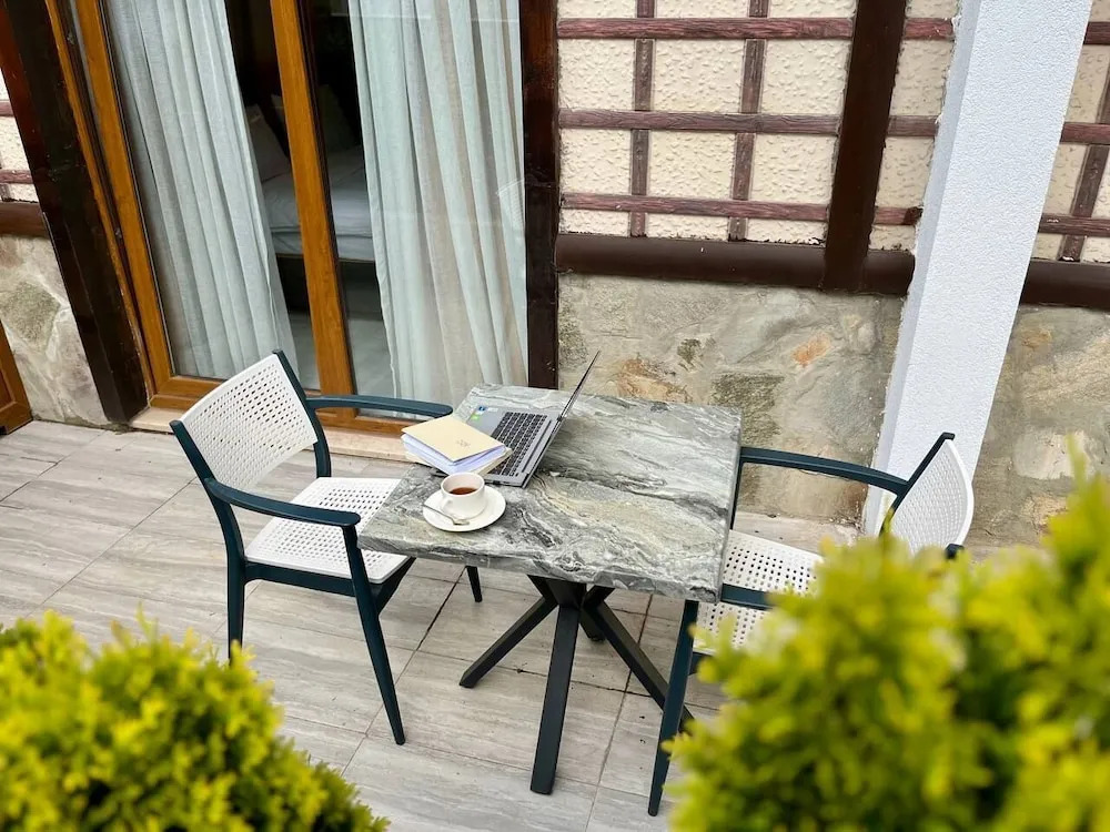 Çamlıca Hotel