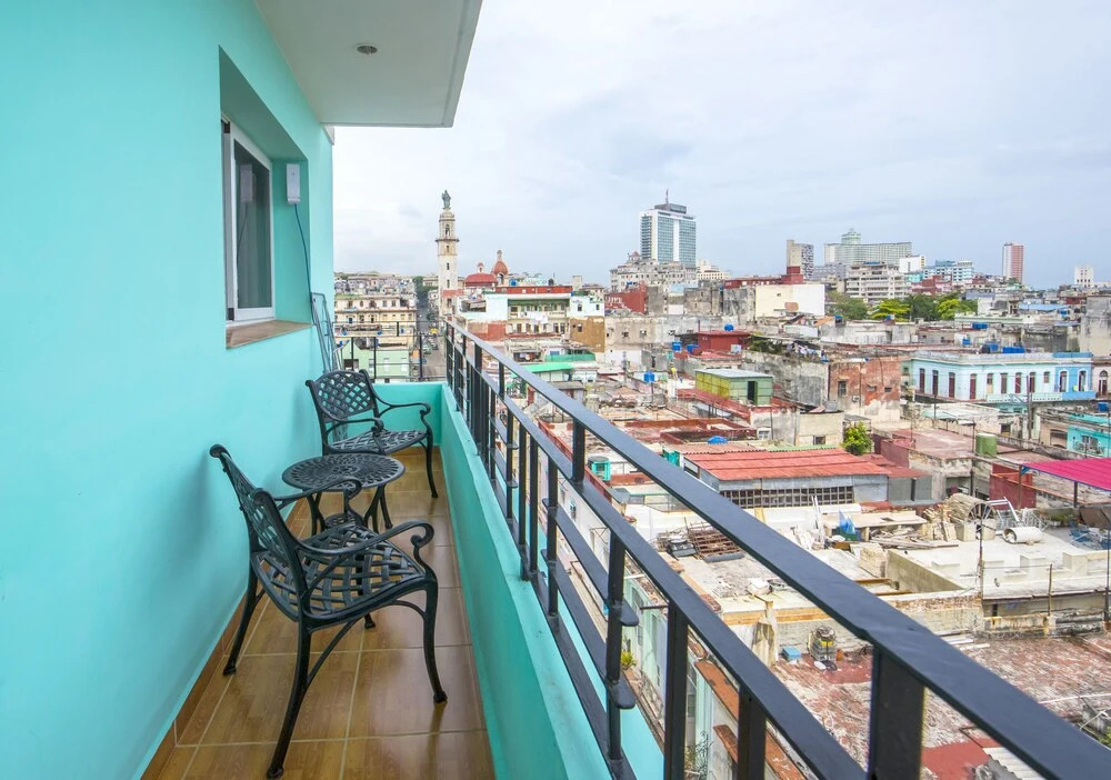 Luxury Neptuno Apartment