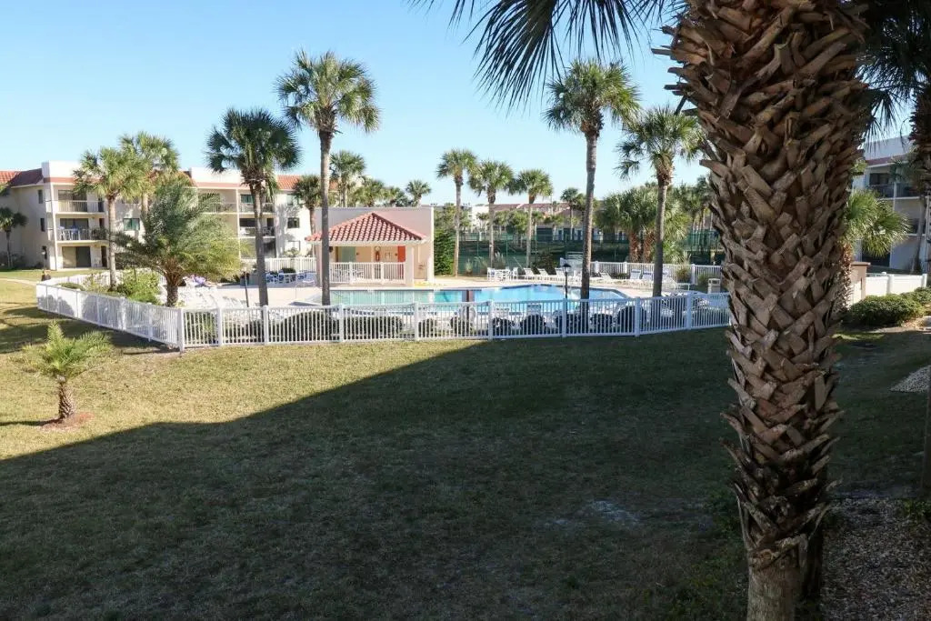 Ocean Village Club - O26