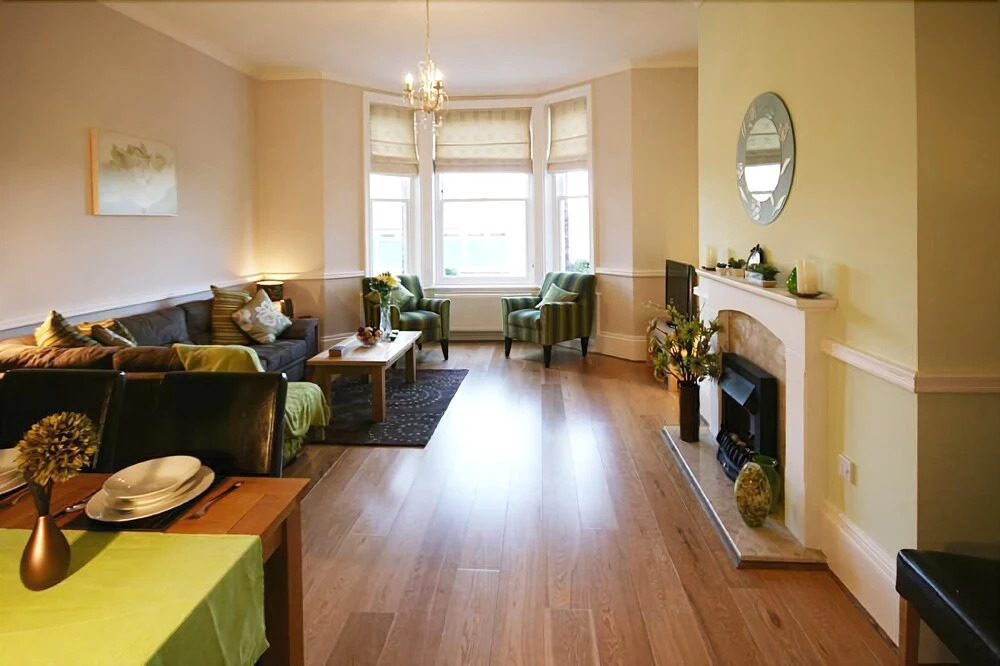 Langton Court Apartment