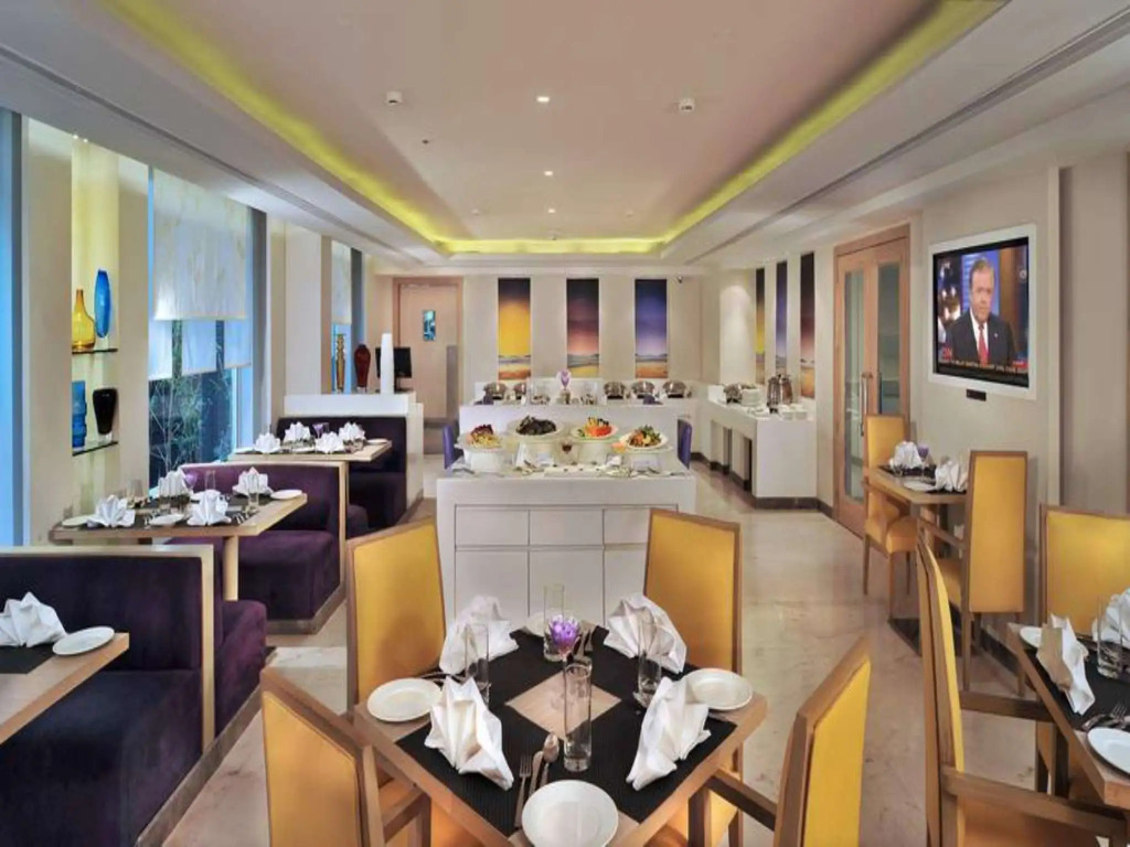 The Ashtan Sarovar Portico
