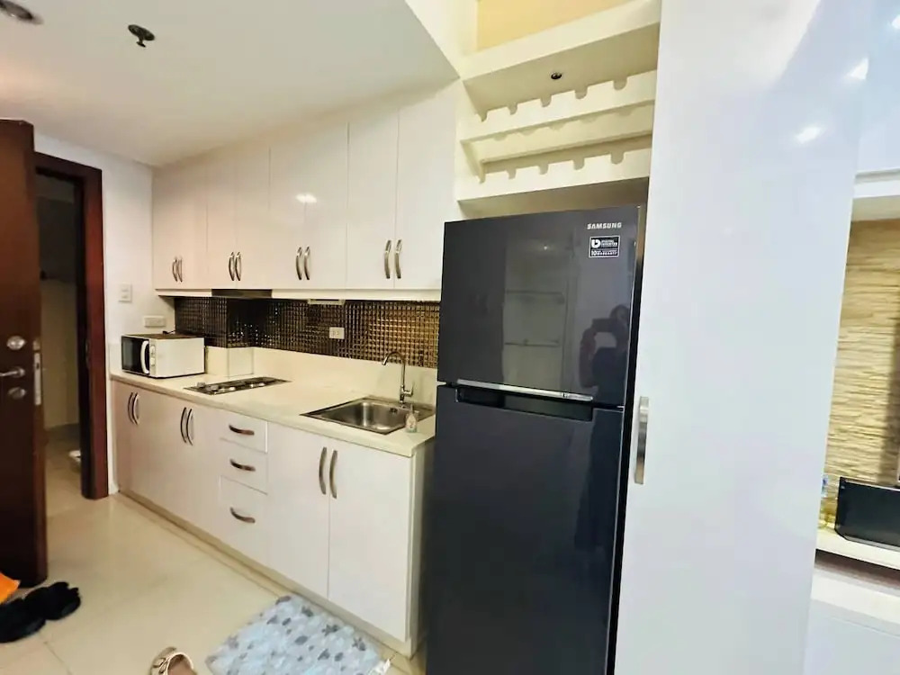Charming 1-bedroom Apartment in the Heart of Pasay City