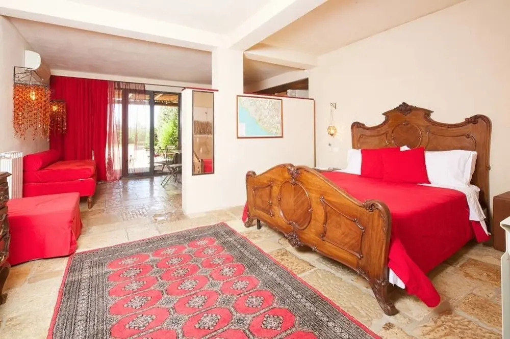 La Cavetta Country House