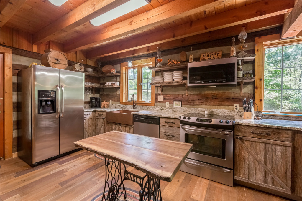 Hand Hewn Hideaway Stunning Gatlinburg Cabin with Hot Tub Table Games and Outdoor Oasis