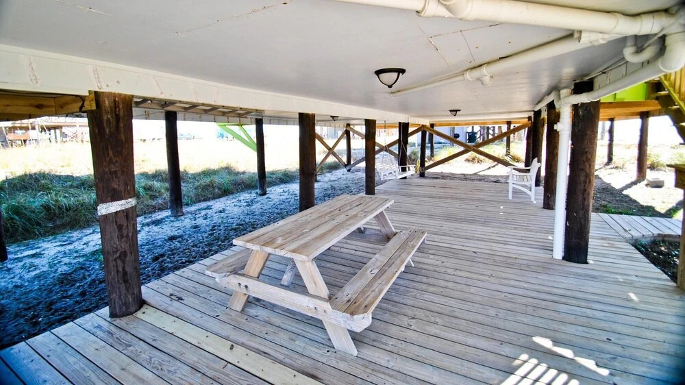 Seafari - 106 Portier Ct
