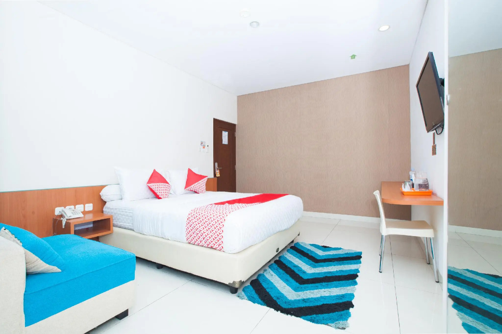 OYO 340 Cleo Near RS Bandung Advent