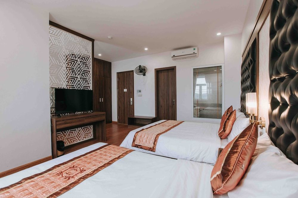 Golden Coto Hotel