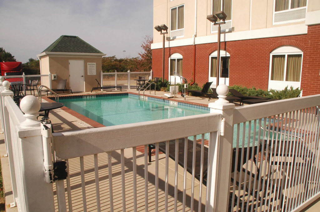 Holiday Inn Express Birmingham Irondale East by IHG
