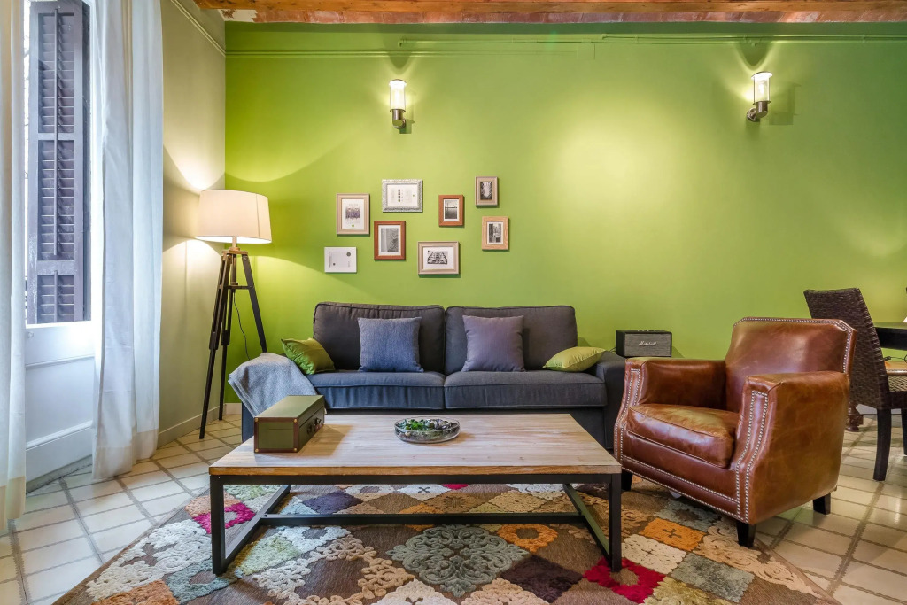 3 Bedroom Green Market Apartment - HOA 48478