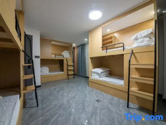 Renfa Luxury Beauty Hotel (Shantou High-Speed Rail Station Branch)