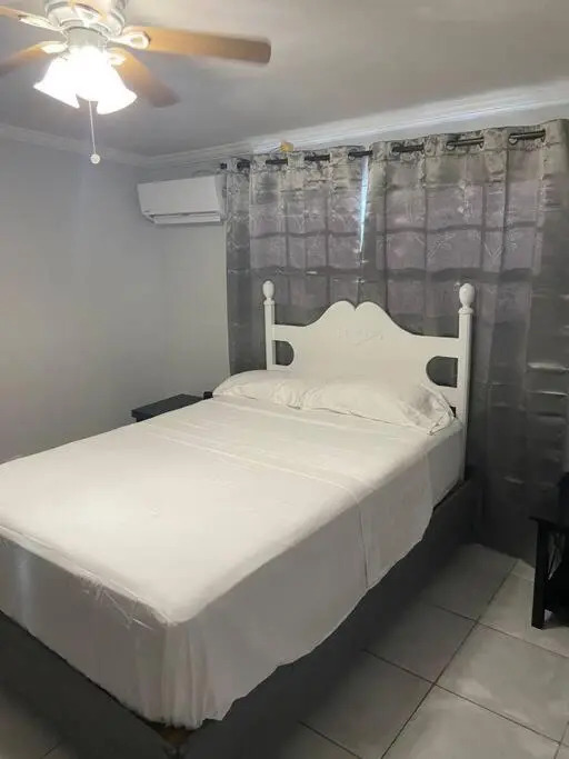 Airy 1-bedroom apartment 3 minutes from Downtown