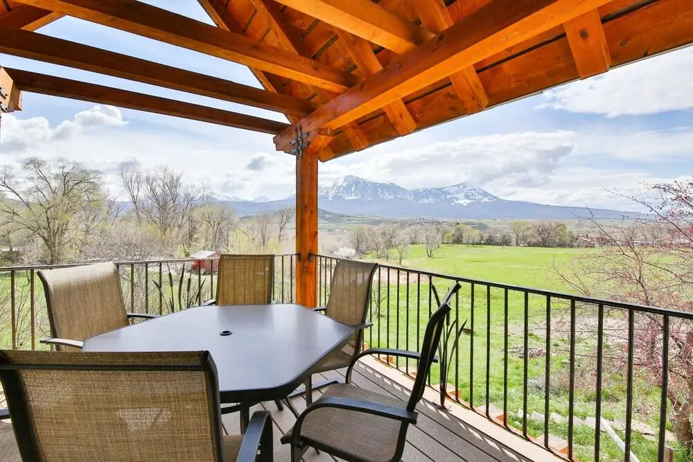 Wisehart Springs Inn