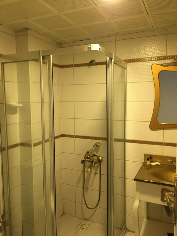 Uckale Hotel