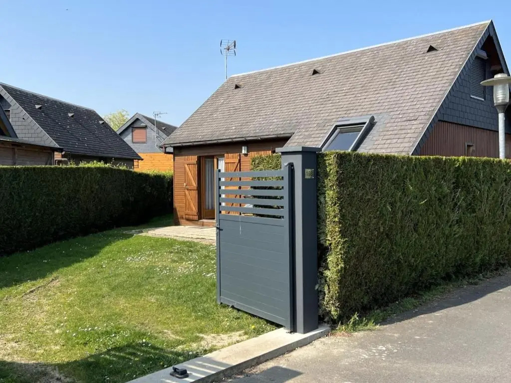 Chalet 4 pièces à Cabourg avec jardin, proche piscine et tennis, idéal pour familles, 6 pers. max - FR-1-487-325