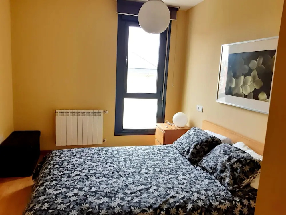 Apartment With 2 Bedrooms in Puerto de Vega, With Terrace - 3 km From