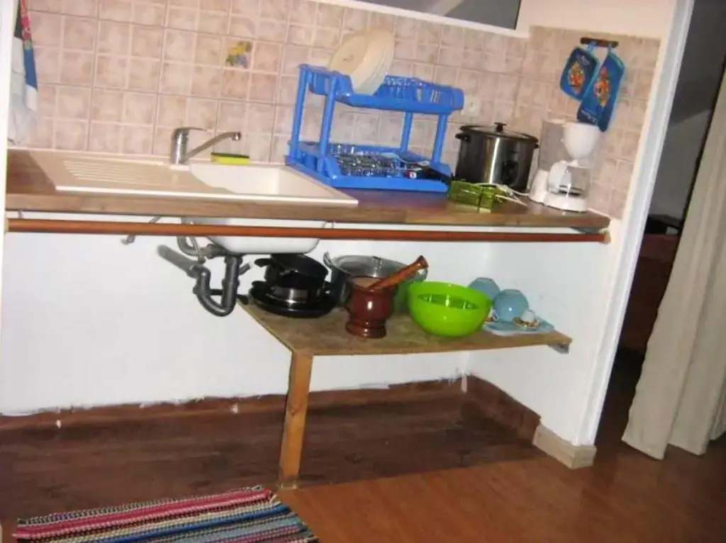 Studio in Saint Andre, With Wonderful sea View, Enclosed Garden and Wi