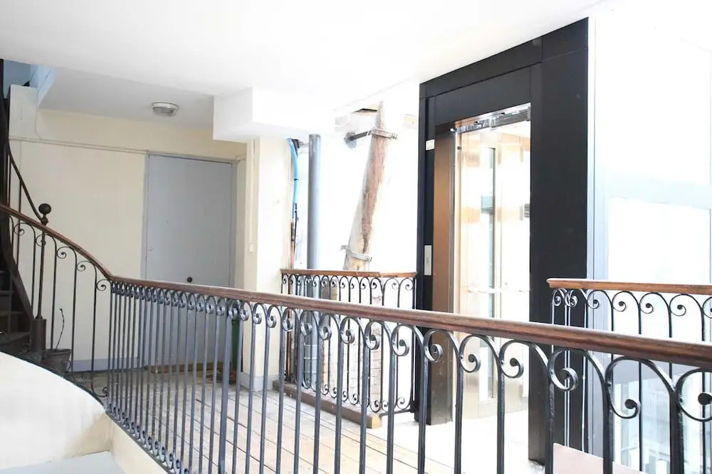 Comfy Attic Apartment Near Grand Théâtre