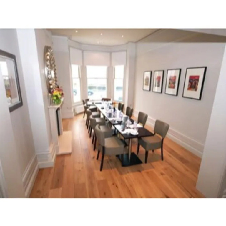 Hastings House 9-Bedroom Holiday House