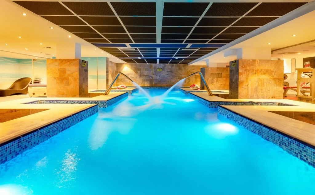 Holiday Inn Riyadh Al Qasr by IHG