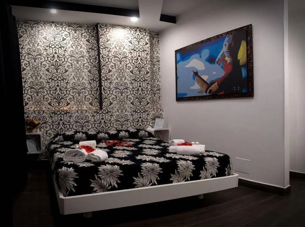 121 Candia Guest House
