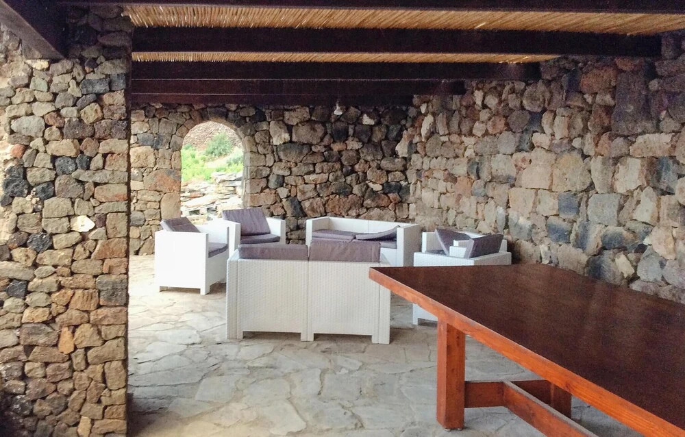 Beautiful Home in Pantelleria With Wifi and 4 Bedrooms
