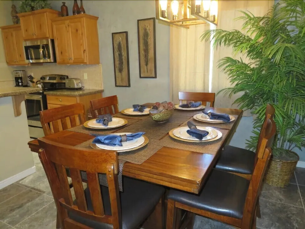 Dennis And Tammy Beams 3 Bedroom Home