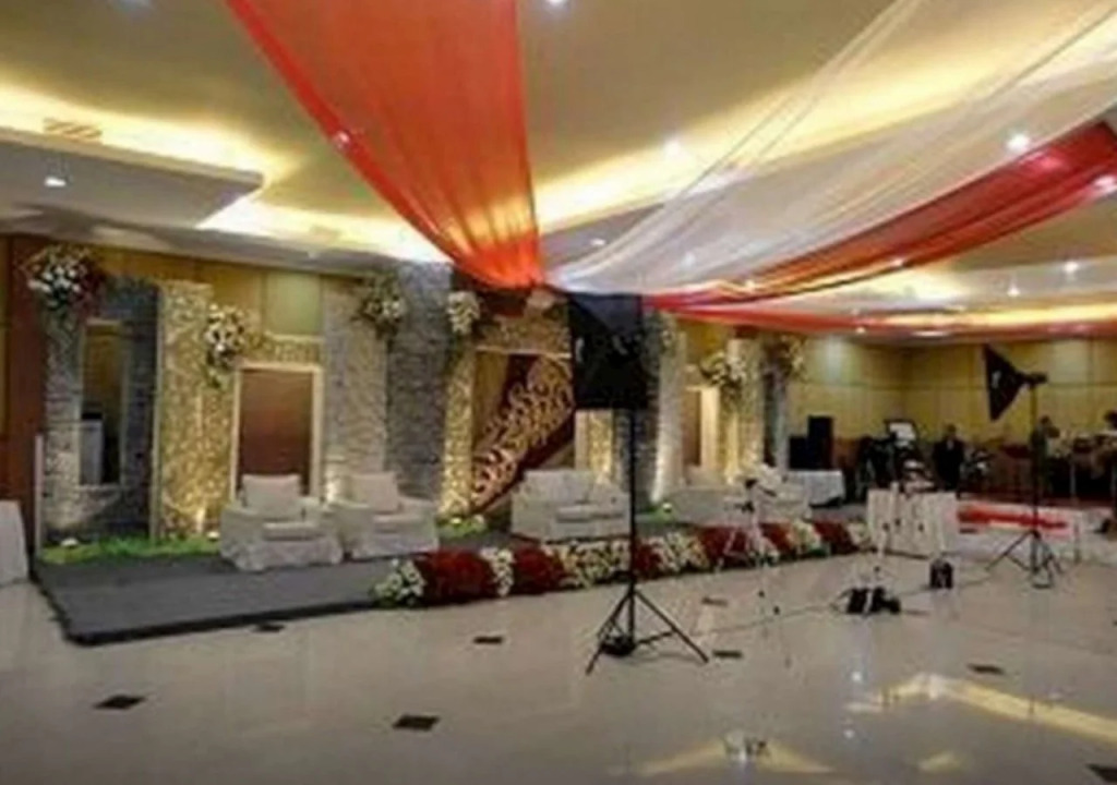 The Sun Hotel Sidoarjo
