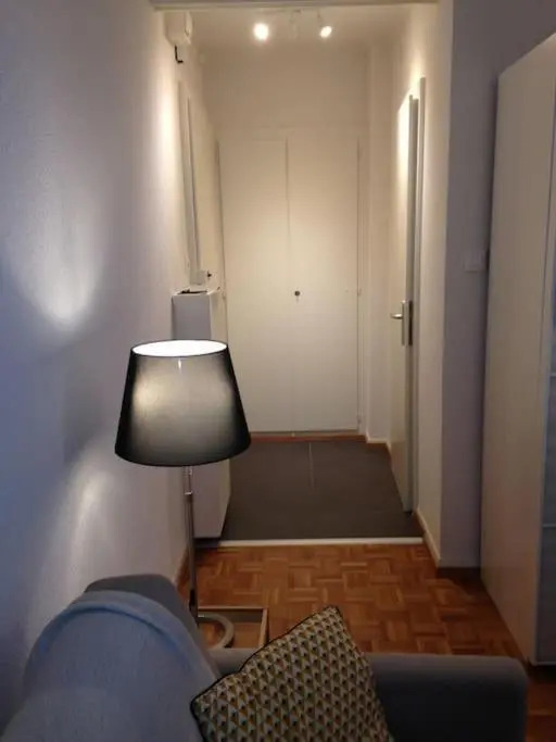 Beautiful studio 2 minutes from the train station