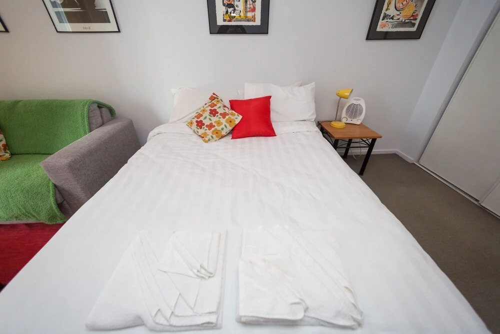 Lovely Studio Apartment with Balcony