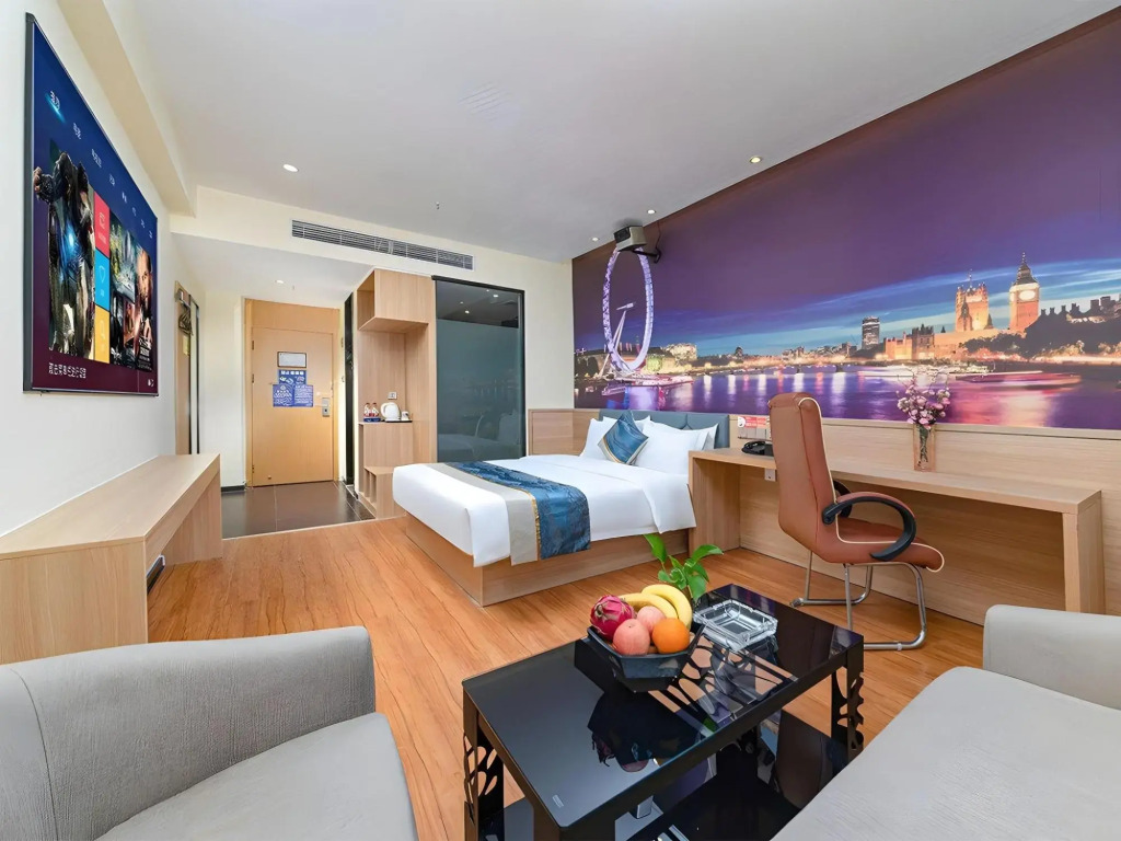 Gelin Qingman Hotel (Dao Xiaoshui Middle Road Commercial Pedestrian Street)